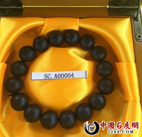 ʯ��ʯ Բ������.jpg